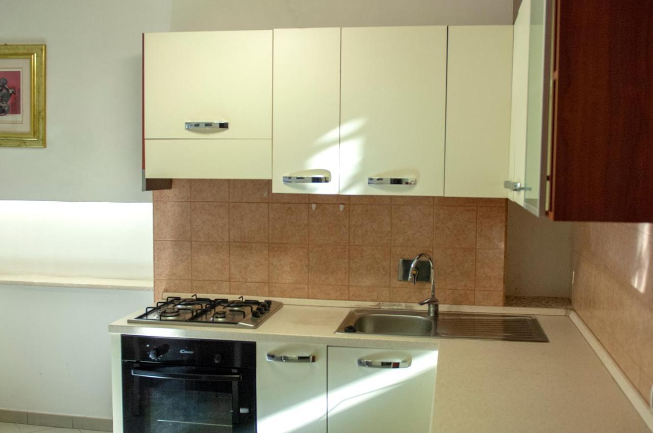 Bed & Breakfast Le Piazze Cori ภายนอก รูปภาพ