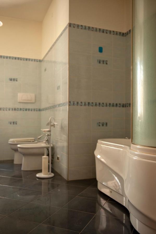 Bed & Breakfast Le Piazze Cori ภายนอก รูปภาพ